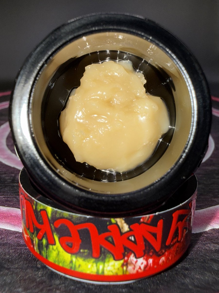 plugrozin's tweet photo. Citrus Breath, Strawbernana, Strawberry Apple Killa, Orange Papaya
710 Drop! https://t.co/O0HxFYPnBH