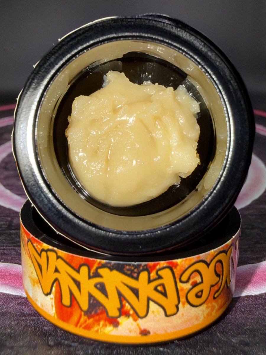 plugrozin's tweet photo. Citrus Breath, Strawbernana, Strawberry Apple Killa, Orange Papaya
710 Drop! https://t.co/O0HxFYPnBH
