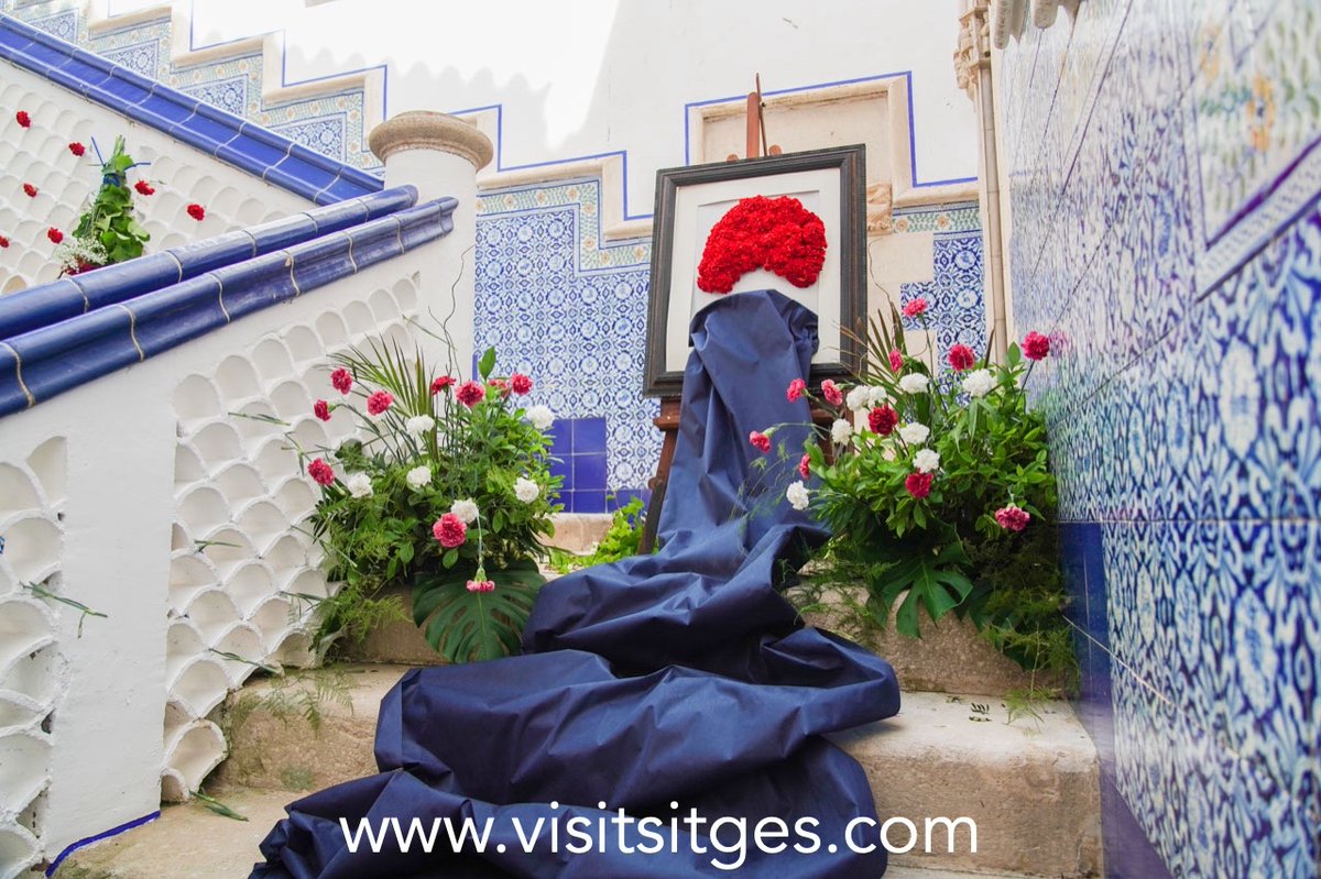 VisitSitges's tweet photo. 🥚⛲ Com és tradició per Diumenge de Corpus, l'Ou com balla s'ha pogut veure avui al Palau Maricel.
PROGRAMA I FOTOS CORPUS SITGES 2026
https://t.co/qvzQXXIgT0 https://t.co/B8dw7PITKF