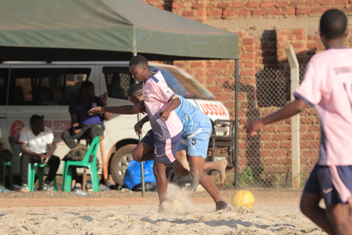 USSSAOnline's tweet photo. #USSSAWeekendLeague || Beach Soccer Girls
📌 Full Time
Lakeview High Sch 0 : 5 Shammah
#USSSABallGamesII https://t.co/WGC4pbAc3u