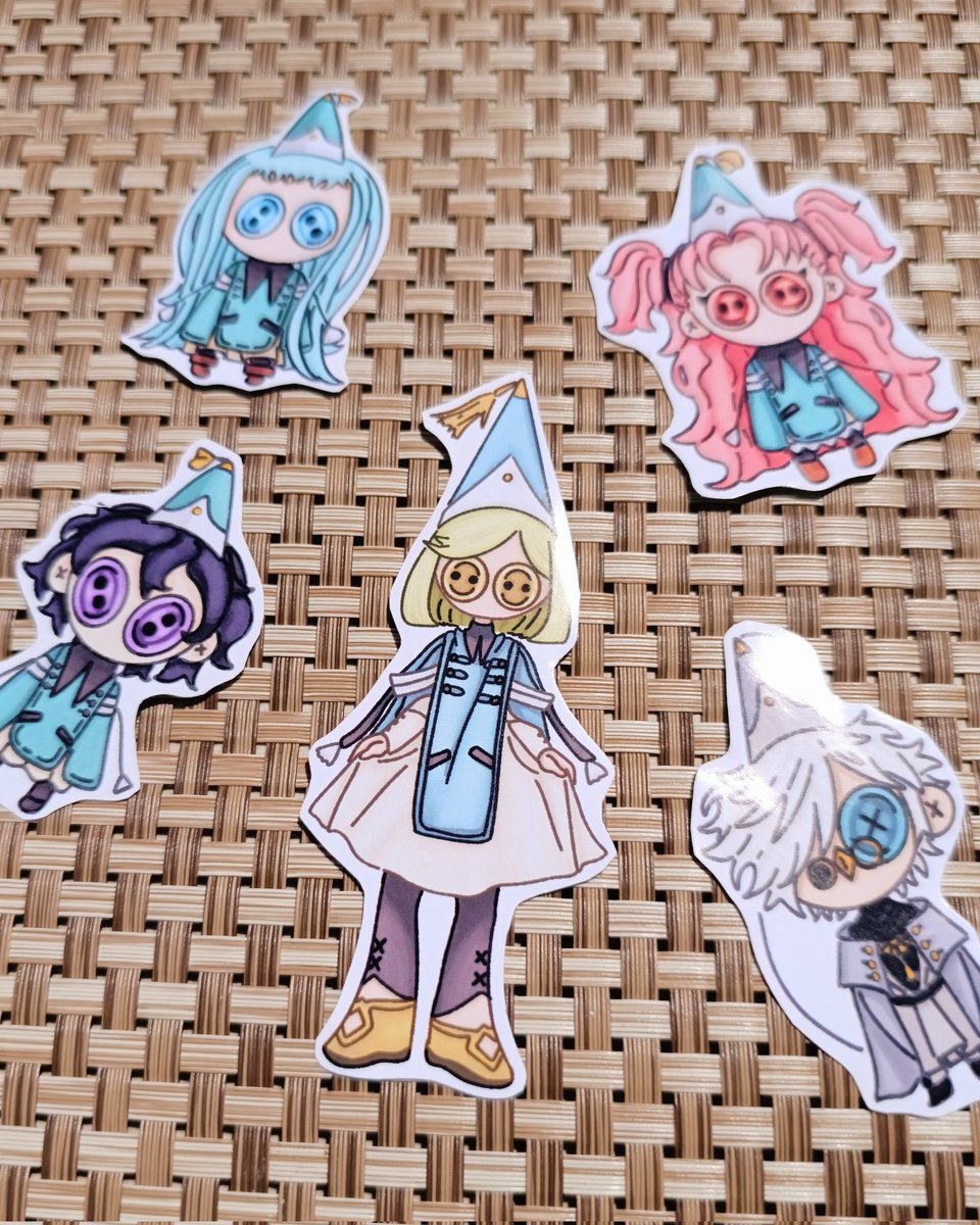 verathe1diot's tweet photo. Witch hat atelier sticker setini gördünüz mü 😳 #witchhatalier https://t.co/Pzxz6it2o1