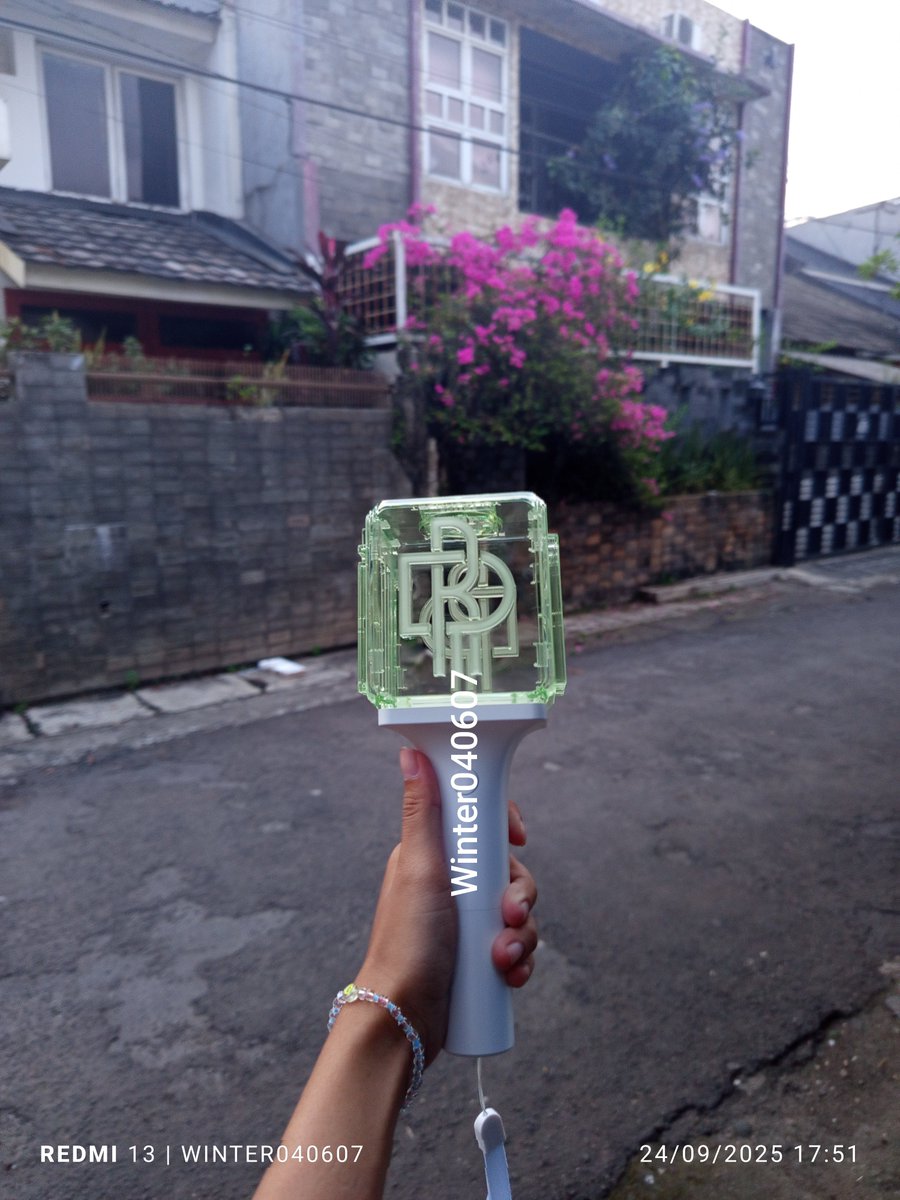 winter040607's tweet photo. Help RT‼️

OPEN JASTIP BARANG, RENTAL PB &amp; Po cemilan 

Rent ls ver2 untuk Fm JnJm 250k Dp 150k https://t.co/4SLXg0XTS6