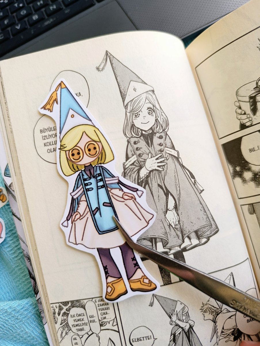 verathe1diot's tweet photo. Witch hat atelier sticker setini gördünüz mü 😳 #witchhatalier https://t.co/Pzxz6it2o1