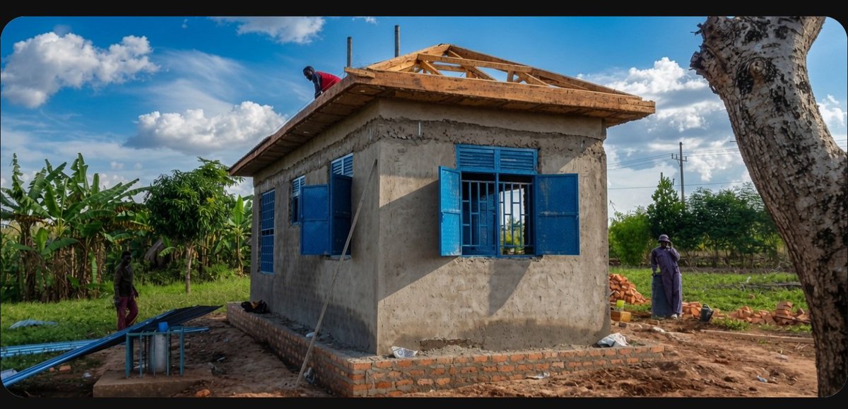 Joseph_Mulinde's tweet photo. #Kisona @nwscug Pumping Station is taking shape. 

Construction works continued through-out the weekend. 

#Bweyale #Kiryandongo
#WaterForAll https://t.co/EWXwwY129H