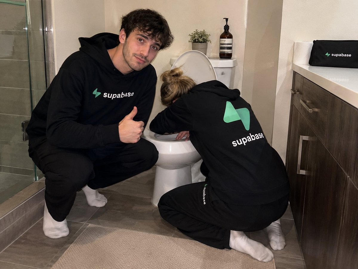 gitpush_gitpaid tweet picture