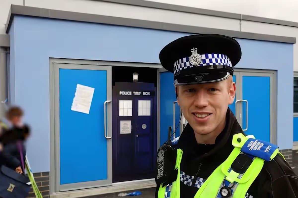 Sluzby_w_akcji's tweet photo. Poznajcie byłego już policjanta Luke’a Salmonsa, który wyleciał z policji w North Yorkshire, za to że na jednym ze szkoleń dla policjantów z różnorodności "Rasa, religia i kultura", zadawał prowadzącemu muzułmańskiemu oficerowi pytania odnośnie istnienia radykalnego islamu.

Publicznie wypowiadał się po szkoleniu, że było ono zbyt mocno skupione na islamie, a znaczniej mniej czasu i uwagi  poświecono innym religiom/kulturom. 

Ja tylko przypomnę, że w naszej policji także odbywają się szkolenia, na których policjantów uczy się między innymi jak poprawnie przeprowadzać czynności służbowe wobec osób ze środowiska LGBT (zaimki, kwestie wrażliwe, płciowe etc.)