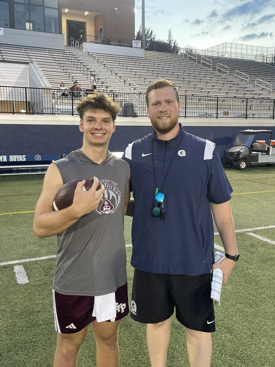 Zack_Karelis7's tweet photo. Finished a great day of work at @HoyasFB camp yesterday. Enjoyed competing, learning, and getting better. Appreciative of the opportunity to showcase my skills and I look forward to building on it! @RobSgarlat87513 @jackwmcdaniels @Coach_KQuinn @CoachRamey_ @sharriffloyd https://t.co/LceBMgk7jL
