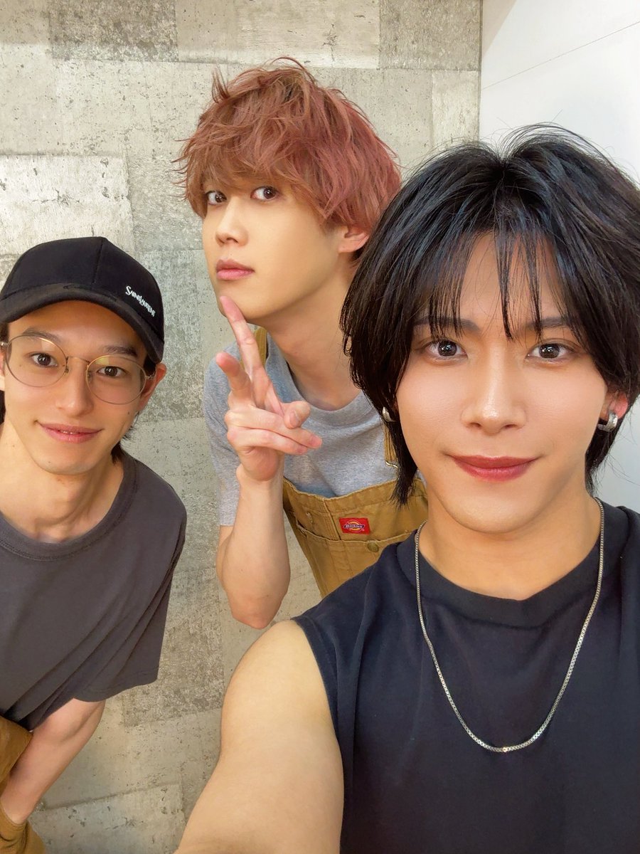 rinpkninja's tweet photo. #じゅっきま
ご視聴ありがとうございました！

破茶滅茶に楽しかったです！
楽しみ過ぎてお時間足らず、全てのコーナーできなかったのでリベンジしたいです！

またお邪魔させて下さい！

髪の毛ふんわり！

また見返したい方、見れなかった方！
タイムシフト視聴もできます！
https://t.co/HMivsUlrfo https://t.co/LeHKEYJGvc