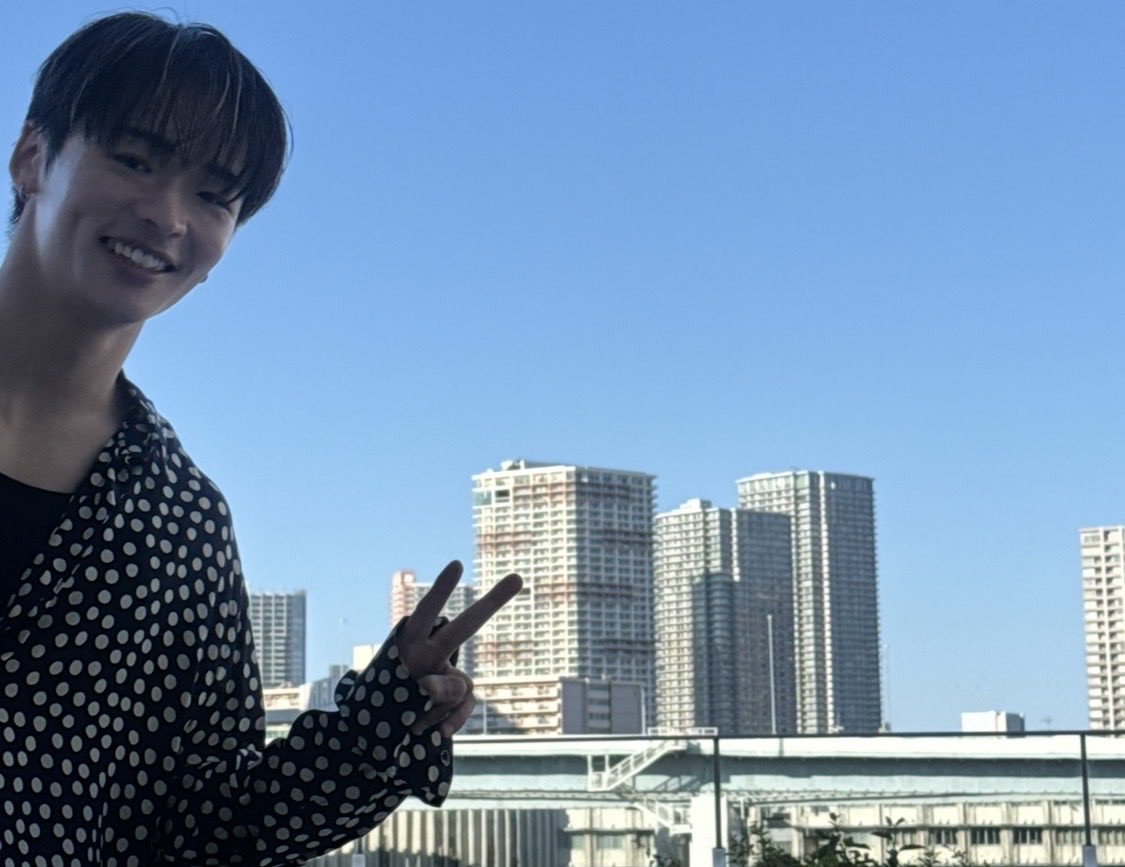 psyfe_member's tweet photo. HBD RYOGA kun

いつもありがとうございます😊

お寿司奢ってくださいな

#WEESA
#PSYCHICFEVER https://t.co/M3eF9hWas7
