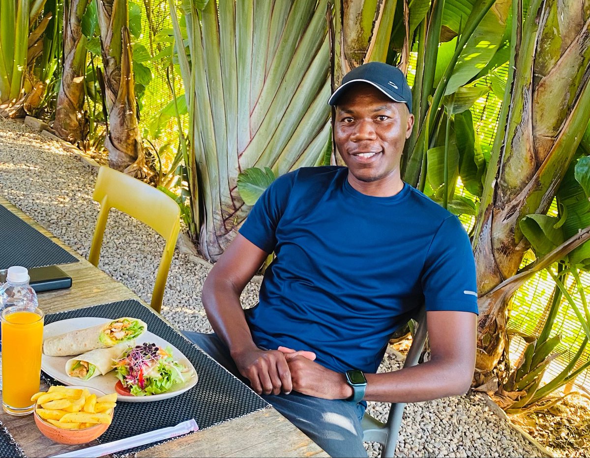 FxMalume's tweet photo. Served like a kiss from the Garden. I love how I can do this any time. Living on my own terms ❤️🤗😊 https://t.co/fDQq0ZkQXx