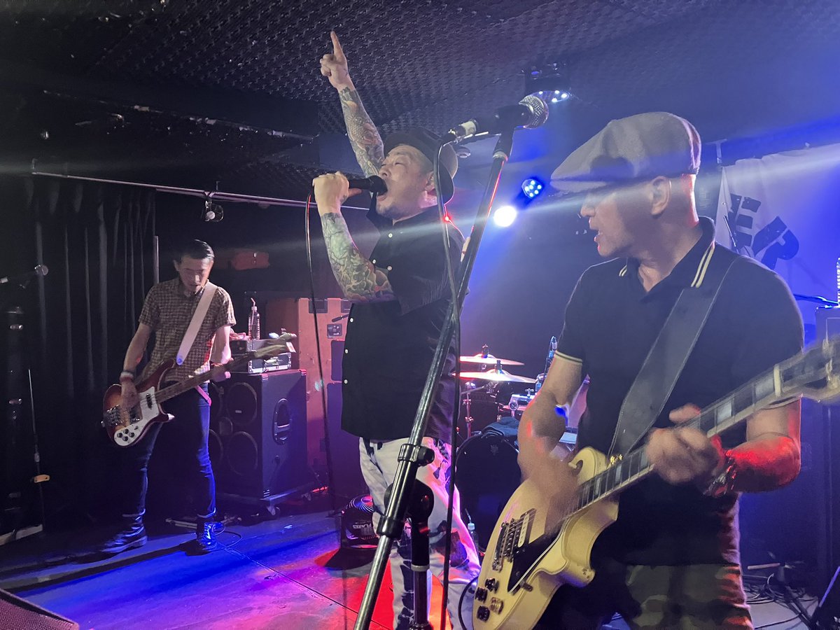 martoku's tweet photo. 北海道から沖縄まで全8バンド
6時間一瞬も逃さず全部観たー🎶
まだまだ知らん強者たちが居るね！
何より自由ってのがイイね✌️ https://t.co/iNMNUFtDPD