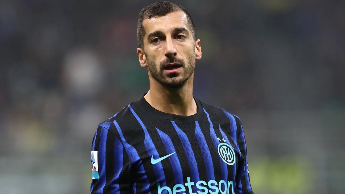 SpaceInter_it's tweet photo. Mkhitaryan? lo ha convinto Chivu a rinnovare. Uno come lui può sempre tornare utile, anche se gioca un tempo solo.
Fonte: @AlfredoPedulla
#SpaceInter | #InterFC https://t.co/fFZL9FTWQm