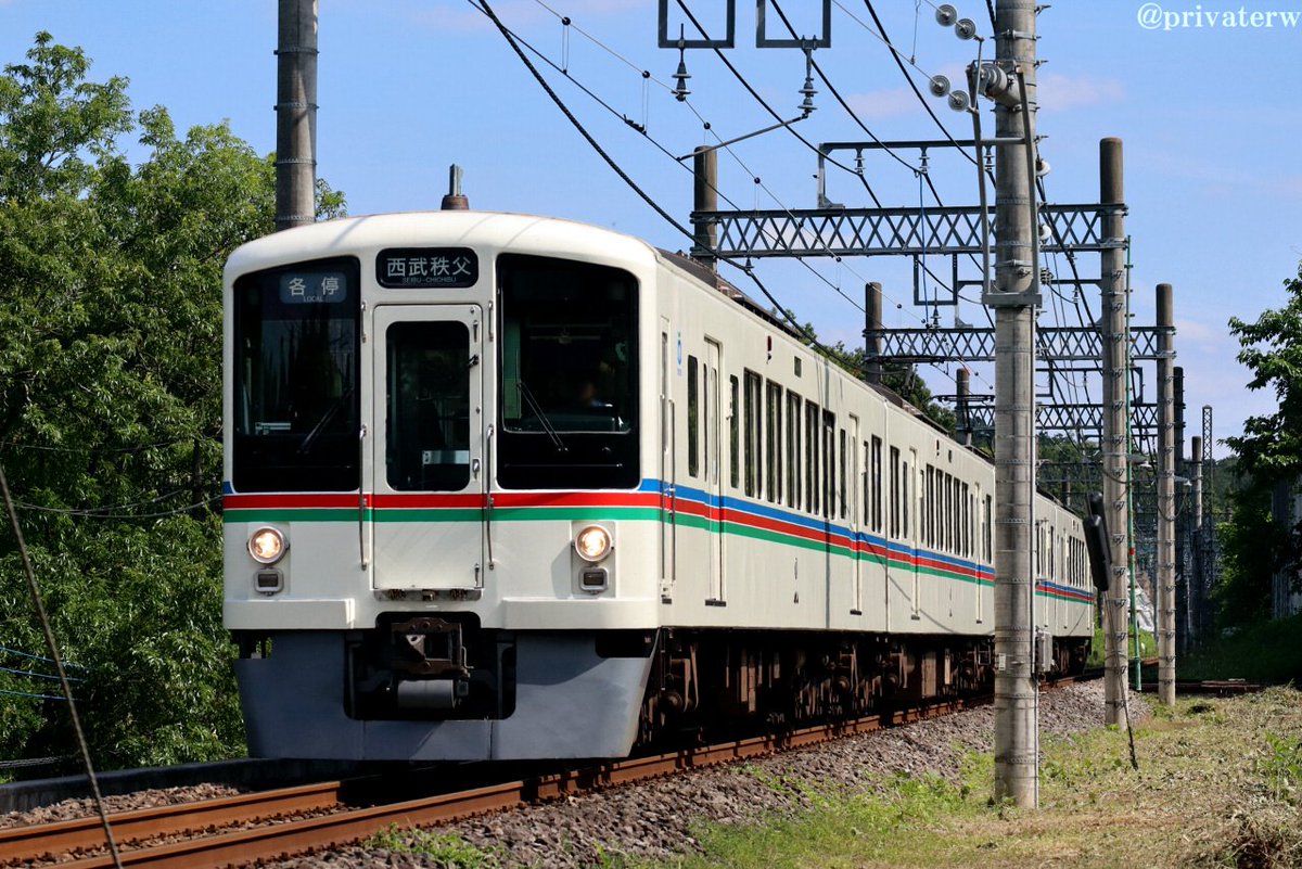 privaterw's tweet photo. 職員用通路から4000系を。
これもイベントならでは。 https://t.co/FDH0S01Hzg