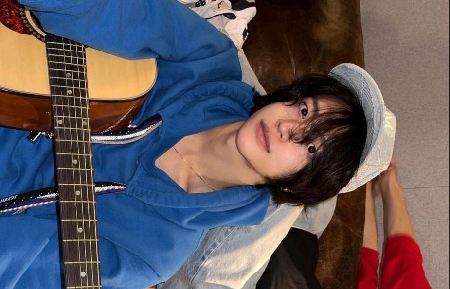 wonbin_core's tweet photo. 💙 https://t.co/rolIeBbivk