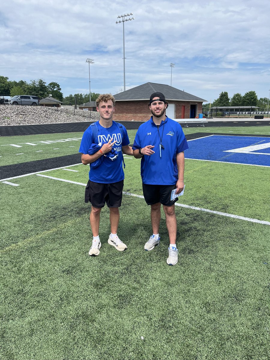 Overton__'s tweet photo. I had a good time at the Lindsey Wilson prospect camp it was a lot of fun and appreciate @Coach_Gurau for the invite and for good conversation with him and @DariusJr17 

Looking forward to talking more and continuing to get after it https://t.co/kTn4slARh2