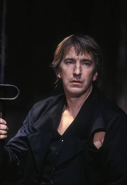alanrickmancom's tweet photo. A few photos of Alan Rickman from the 1992 production of #Hamlet, in which he played the title role in Shakespeare’s famous tragedy. #AlanRickman
@alanrickmancom https://t.co/5bMFGOw9QH