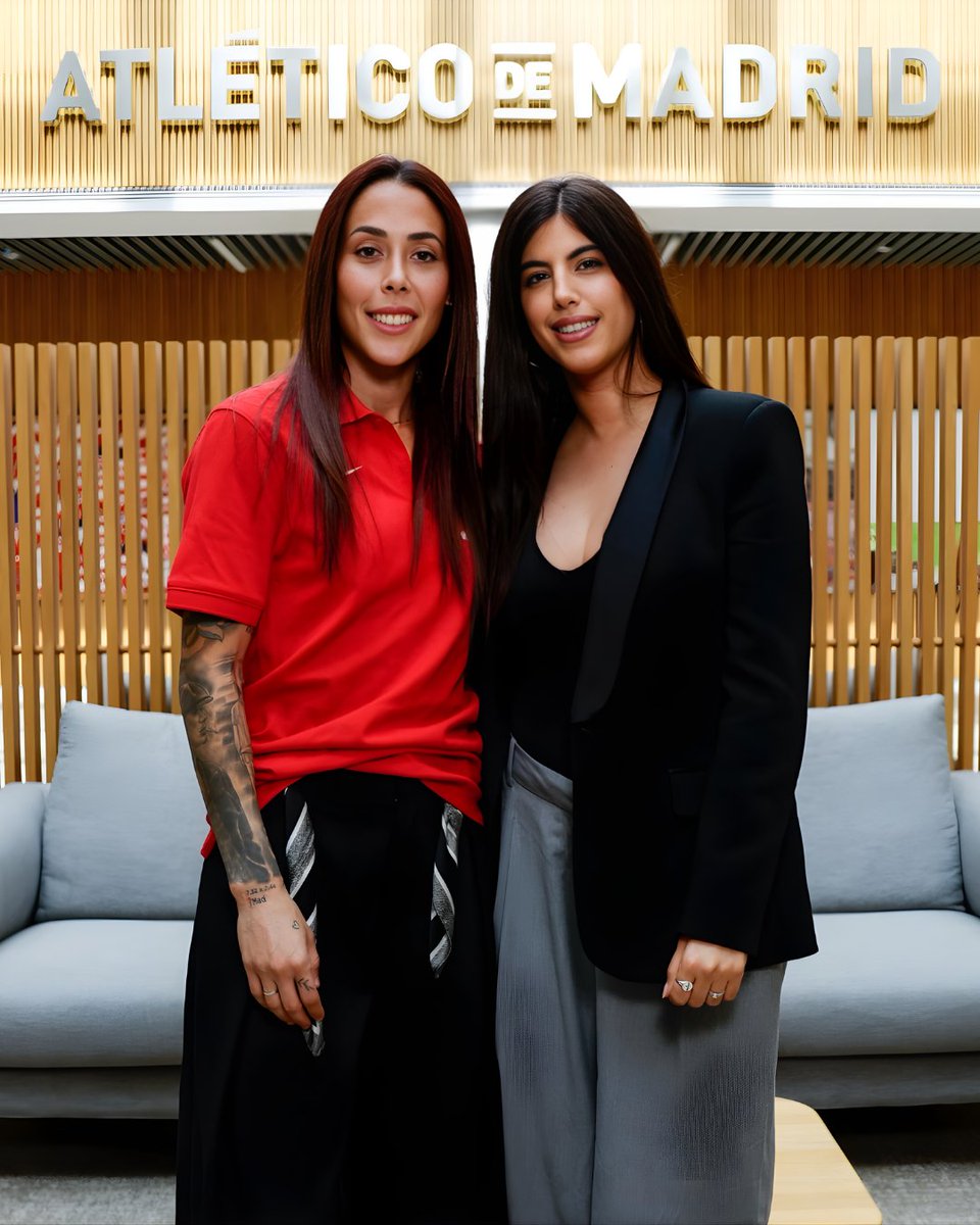 AgentsFC's tweet photo. 🇪🇸 Lola Gallardo has extended her contract with Atlético de Madrid until 2029.

💼 Deal done by her agent - Carlota Planas - Vice President of Global Women’s Football at The Team Soccer.

📸 Carlota Planas https://t.co/uk0w2wFaGZ