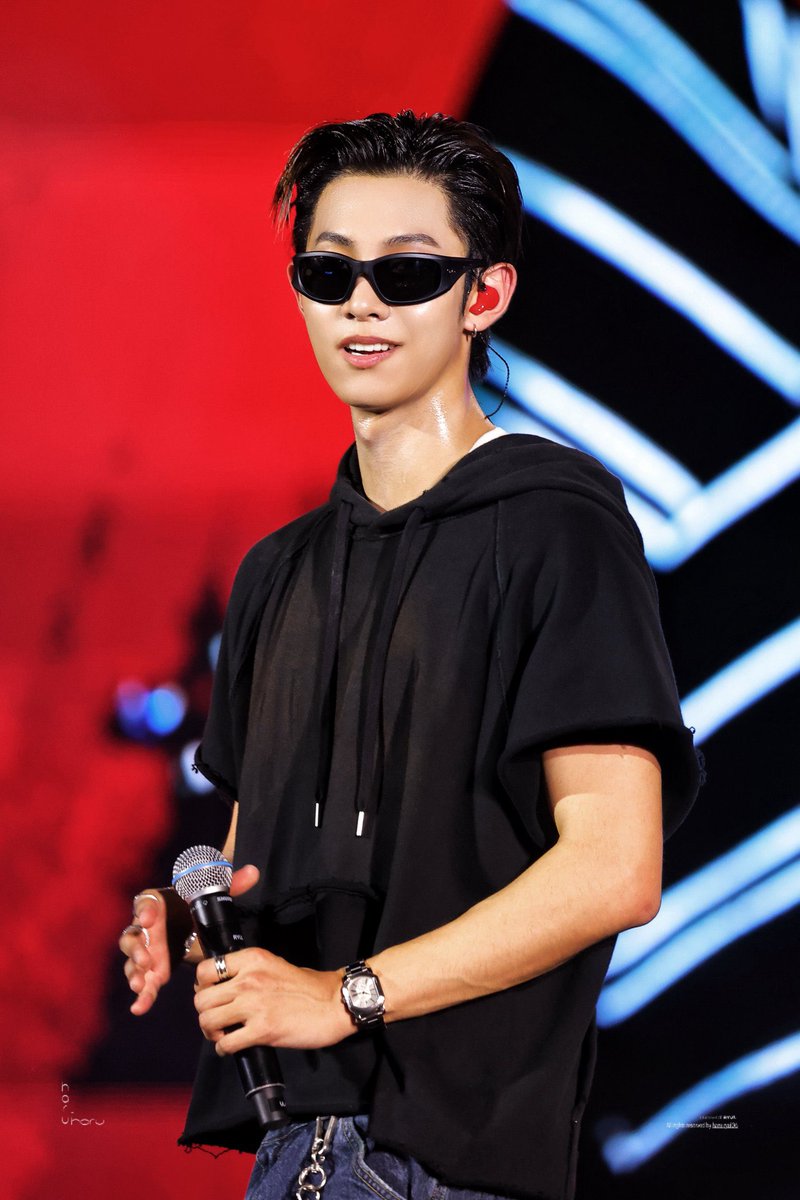 포호우 tweet media