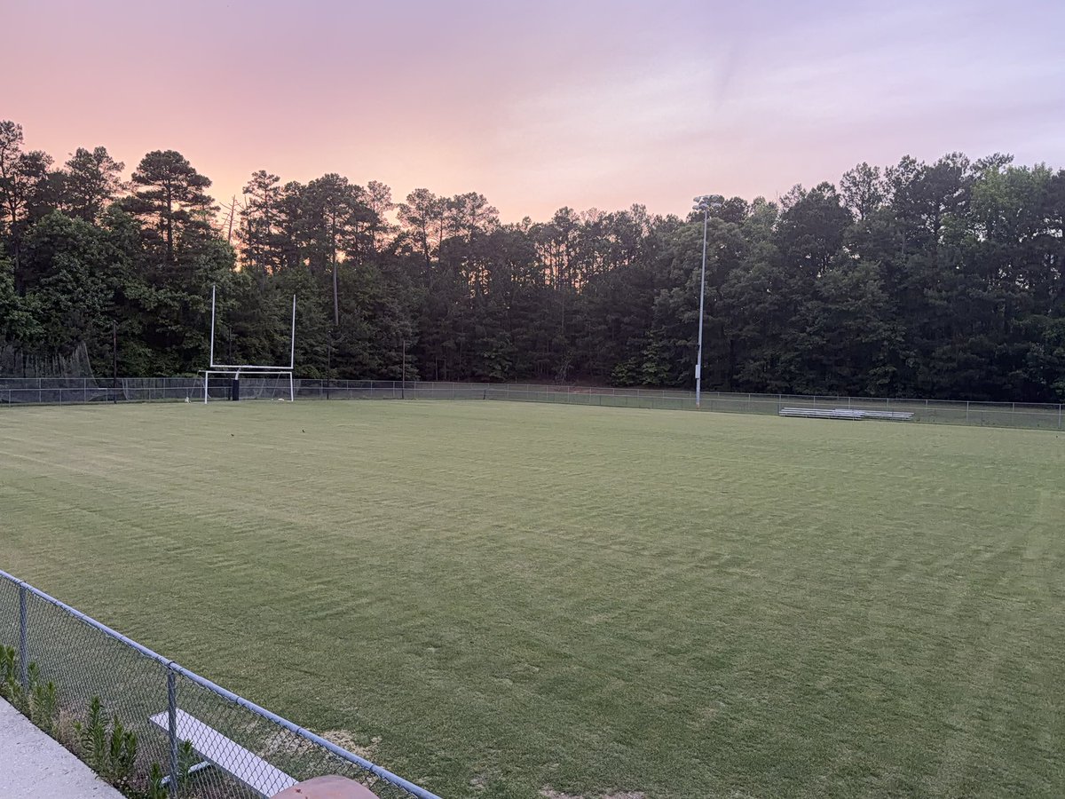 COMSFootball26's tweet photo. It’s almost that time… 2026 football about to kick off tomorrow. 🔴⚫️⚪️#4EO #Cards #COMS #LetsGetToWork https://t.co/ZdzulaZzA3