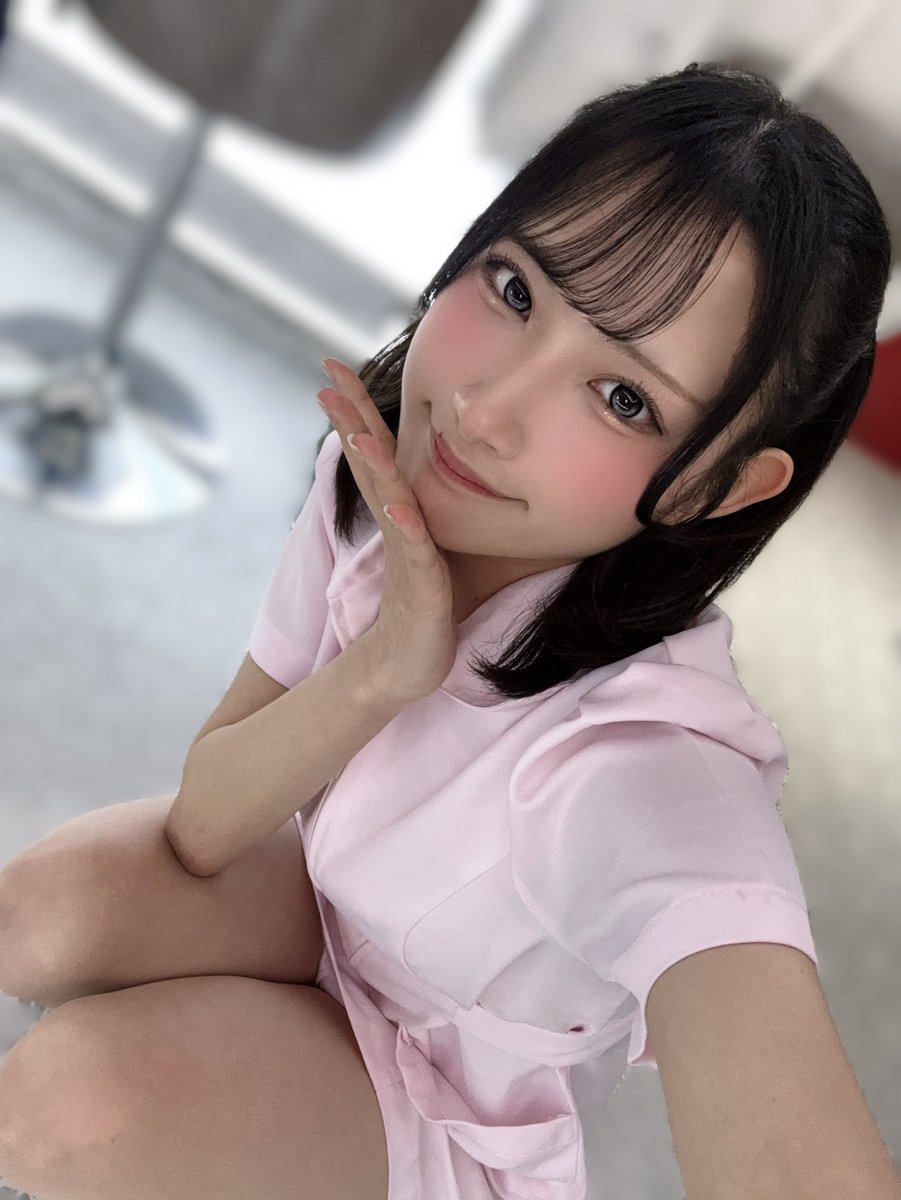 shinguil_hotaru's tweet photo. もふる歌舞伎二丁目店出勤してるよー‼️

ナースdayだよ💉
急遽だけどよろしくね✨️雨だから無理はせず☔️

朝5時までひなかちゃんと！ https://t.co/zFul66yuL0