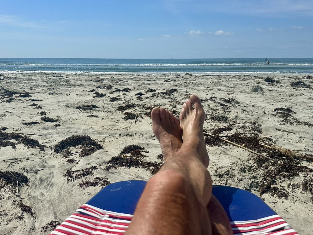 RBWSC's tweet photo. #IOP @SheaGibsonWx @chswx @joshmarthers @RobStormTeam2 @TrooperBob_SC @StormHour @BILLWALSHTV @JedChristophWX
@ukreal1 @QuintinOnCamera @RussBradley1964 @kenbowmanphoto @weatherchannel @RealRileyBenson @saltcowboys @JoeySovine https://t.co/lSIq7Wx2Da