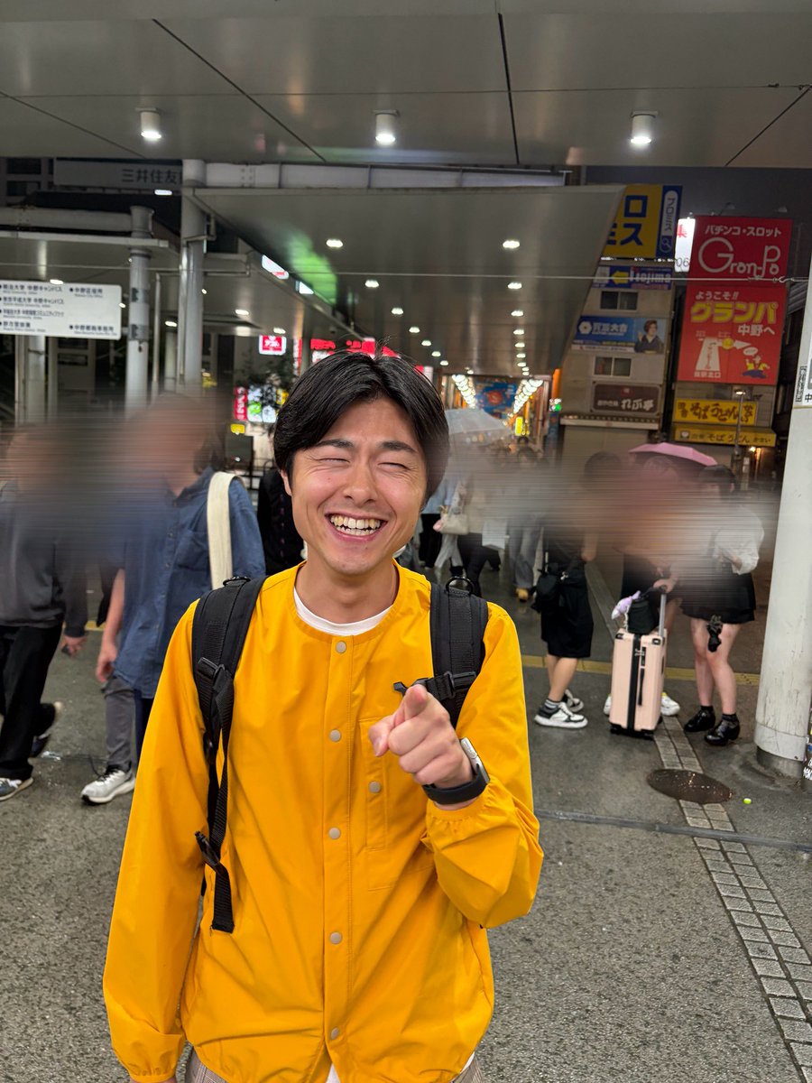 ebinter25's tweet photo. お子様ランチありがとうございました🍳
初めて出ました！しかもピン😭めっちゃ楽しかった！

2026年おもしろ荘入居者たちにたくさん会えた！最高🏠🏠伝説の年にしよう⚔️⚔️

終わりにけーた君と🍻
酔っ払ってた！酒弱い。相方不在の中で俺が一番酒強い

6/11相方不在ライブあります！ぜひきてください🔥 https://t.co/Ei7dr5TFRu
