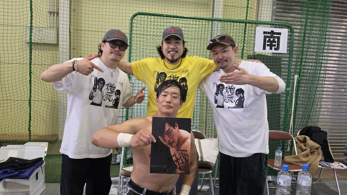 sanaes37's tweet photo. 北海道2日目最終日。
俺の地元の話
プロレスラーT-Hawk凱旋大会
~夢がある町さ苫小牧~
凄く楽しそうで幸せそうなT-Hawk選手を見ることができて幸せだった。
そして、参戦選手全員の盛り上げよう、盛り上がろうの気持ちが本当に最高だった。
たぶん明日は抜け殻になる、私。#GLEAT
#THawk 選手 https://t.co/5OtixY9tzD