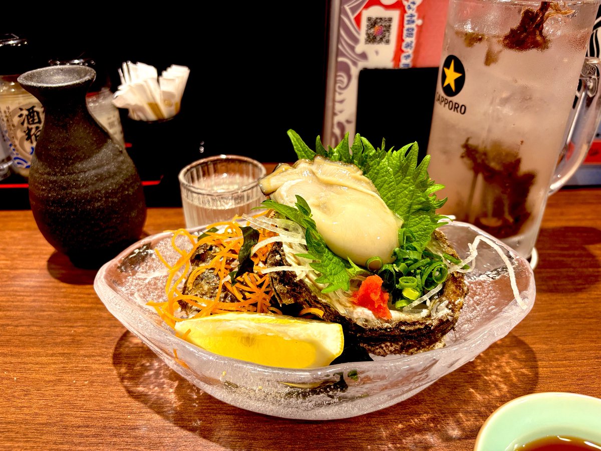 snoozer_101's tweet photo. 今年初岩牡蠣 https://t.co/PGX2DflxTo
