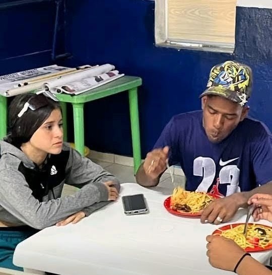 roshernandez tweet picture