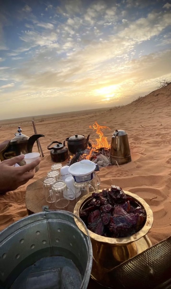 ahmed7karam's tweet photo. ﷽
❀ فَاستَجَبنَا لَهُ ونَجَّينَاهُ مِنَ الغَمِّ ❀
إجعلنا يارب في هذا المساء 
ممن عفوت عنهم ورضيت عنهم
وغفرت لهم https://t.co/QJHyrZstfg