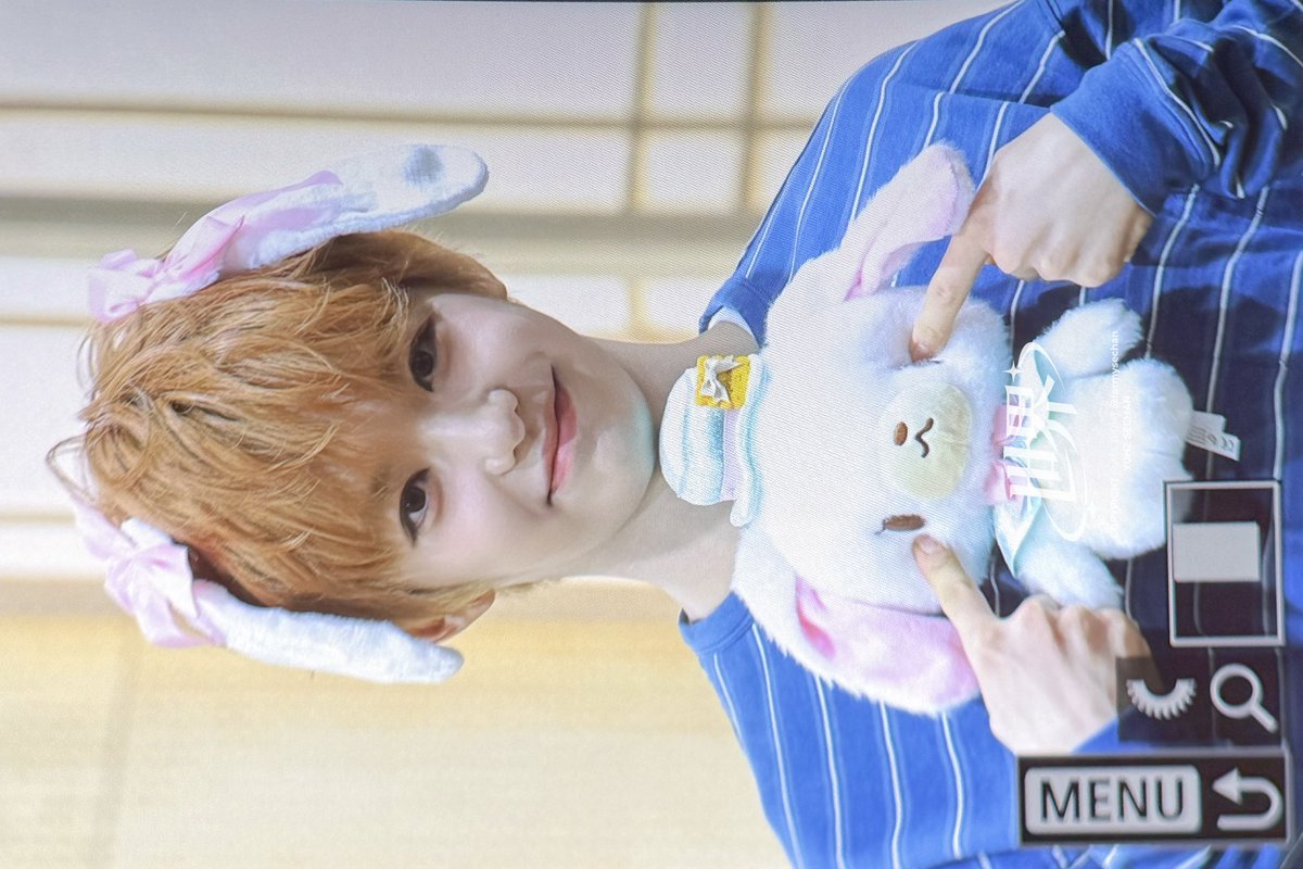 formysechan's tweet photo. 260607 눈찌르기

#세찬 #SECHAN #유어즈 #YUHZ https://t.co/FI6j9lMro1