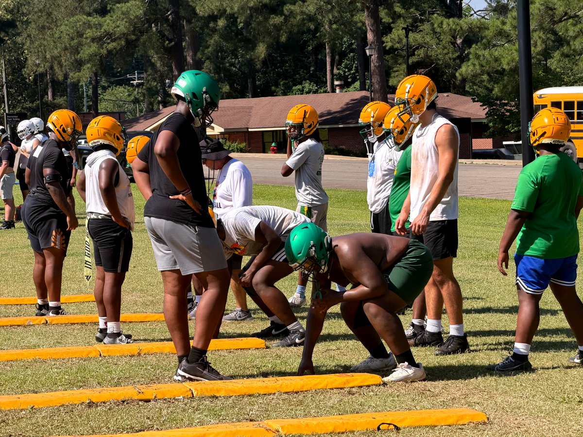 LarryRay2028's tweet photo. I got better over my 2 days at the  @BattleCamp_OL  huge thanks to my coaches for recommending the camp https://t.co/fQ0lC8Gt35