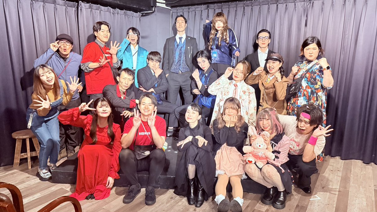 AYAKAlabobo's tweet photo. 2日目の2公演終了致しました！！
ご来場頂きました皆様ありがとうございました！

明日8日は19時開演です！
チケットまだご用意出来ます！！！
仕事終わりにぜひ✨
ご来場お待ちしております！！

#秋笛 https://t.co/pmvPOxM56f
