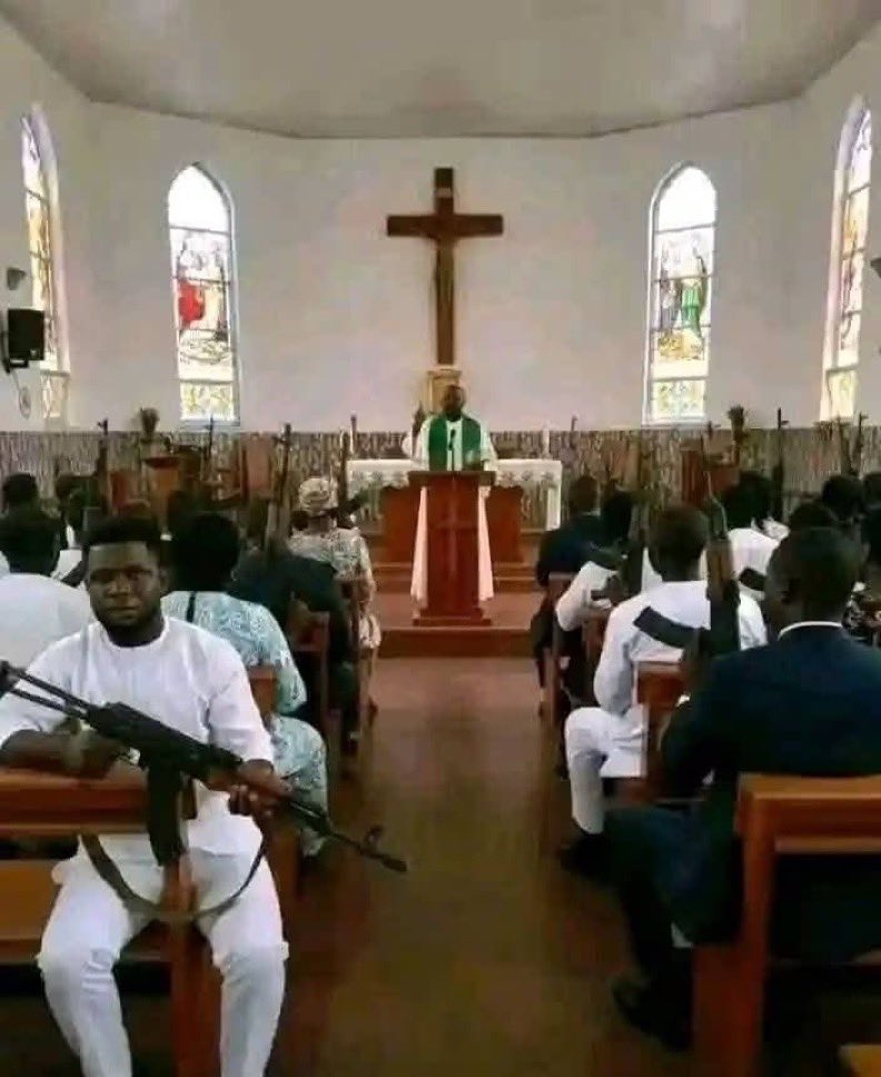 StfuSmog's tweet photo. We mount our guard enter church today! Them no born any bandit well to attack us. https://t.co/9uQQU8WDpa