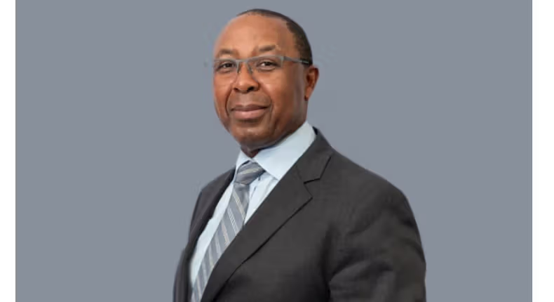 BusInsiderSSA's tweet photo. Absa faces major investor backlash after awarding new CEO a $9 million pay package to leave rival Standard Bank

Absa is facing one of the most significant shareholder rebellions seen in South Africa’s🇿🇦 banking industry in recent years after investors pushed back against a remuneration package worth about $9 million (R148 million) awarded to chief executive Kenny Fihla.