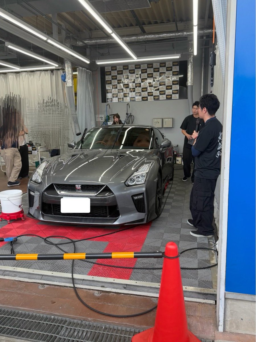 yotakens's tweet photo. 6月7日ジェームス富士宮、ぬぬファクトリー洗車イベントに行ってきました
実演、見れて良かったです
ぬぬさん！スタッフさん！
ありがとうございました😊
#ジェームス
#ぬぬファクトリー https://t.co/CTDIETMGel