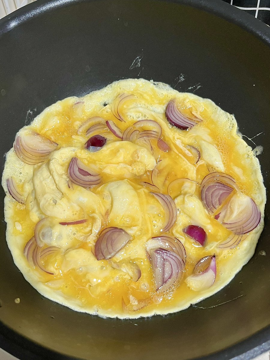 youarewhatuluv's tweet photo. ขอมาแบบเบสิคค 🍳ไข่เจียวใส่หอมแดงง 🧅
#สงครามหิวด่วน https://t.co/P8YmXmeSxn