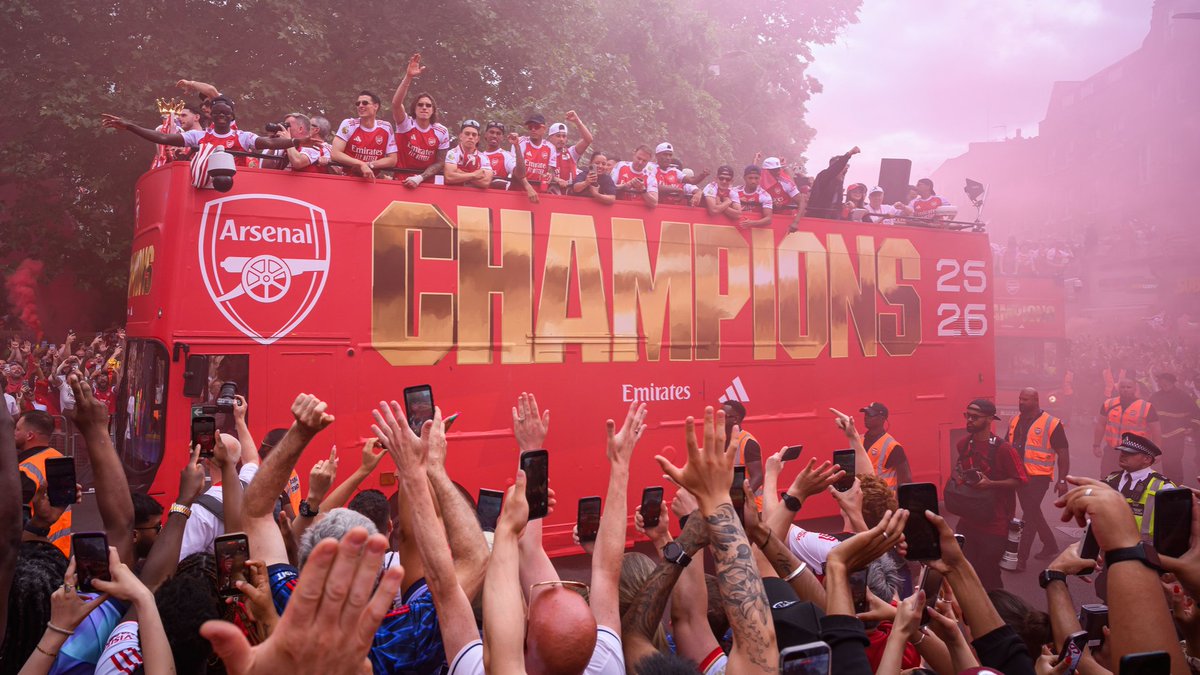 Premier League tweet media
