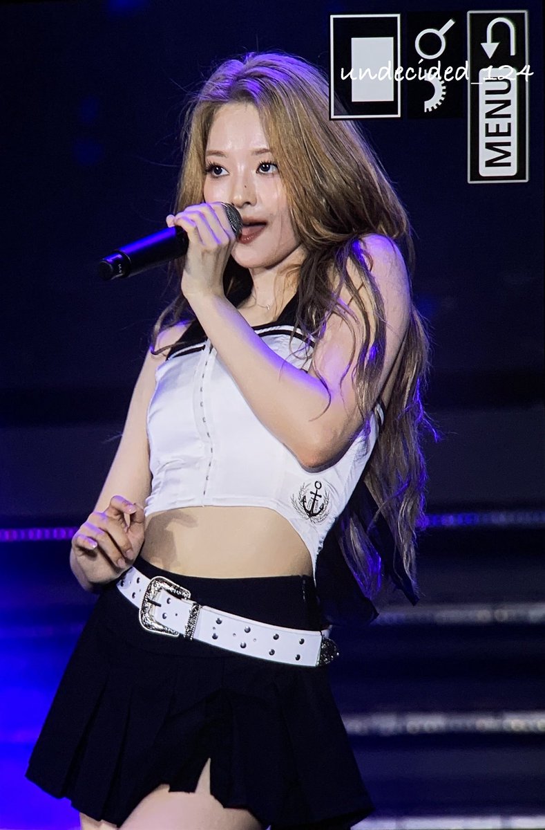 undecided_124's tweet photo. #이나경 #LEENAGYUNG
#프로미스나인 #fromis_9

260607 https://t.co/BoV0jTKynb