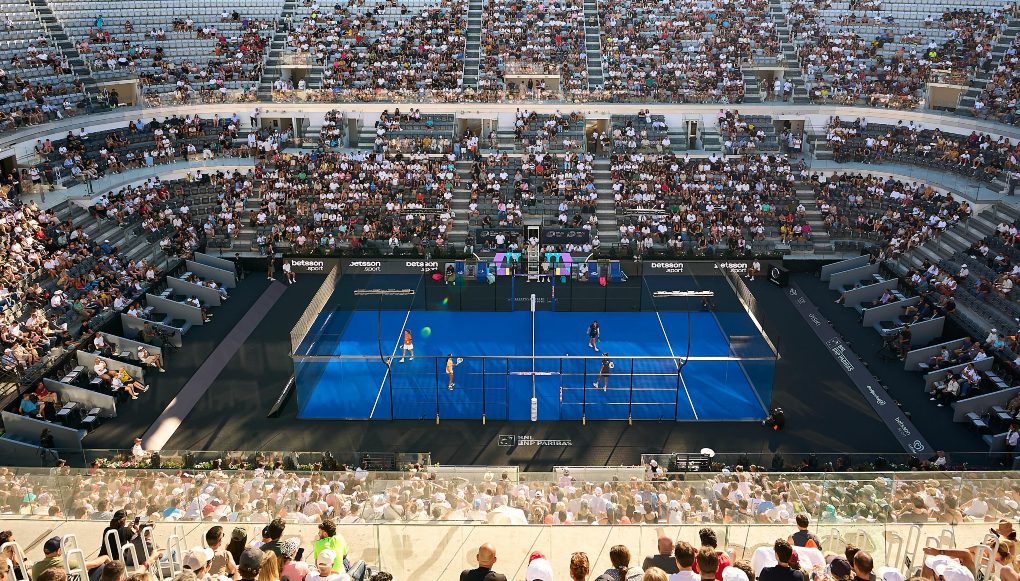 elneverazo's tweet photo. 📺 Sigue en directo, a partir de las 18:00h (13:00h en Argentina), las finales del Italy Major Premier Padel #BNLItalyMajor 
 
🔗 https://t.co/ZwXJqr2Gwh https://t.co/MGsxhNztxe