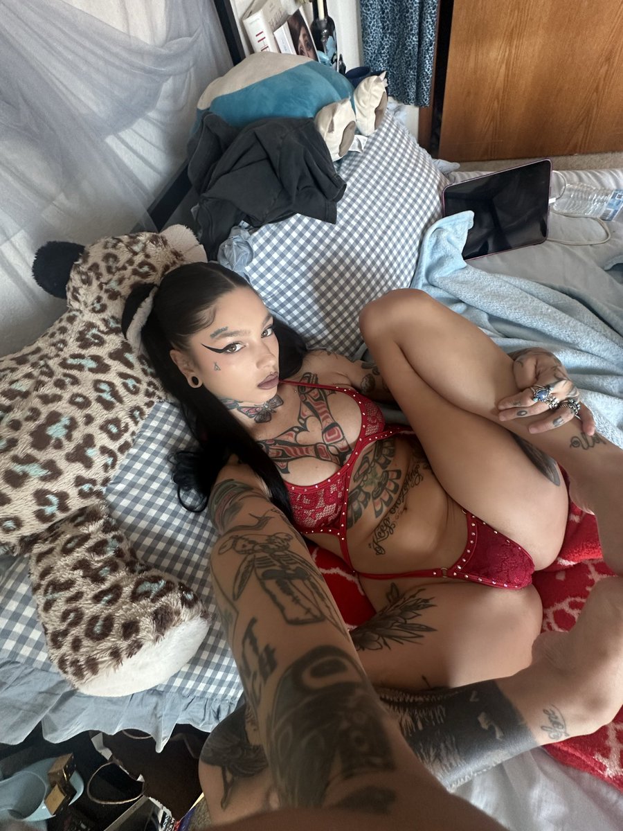 BADBARBlEE's tweet photo. ᅟ
ᅟ 𝙗𝙧𝙚𝙖𝙠𝙛𝙖𝙨𝙩 𝙞𝙣 𝙗𝙚𝙙. 💝
ᅟ https://t.co/1xc92MDyXR