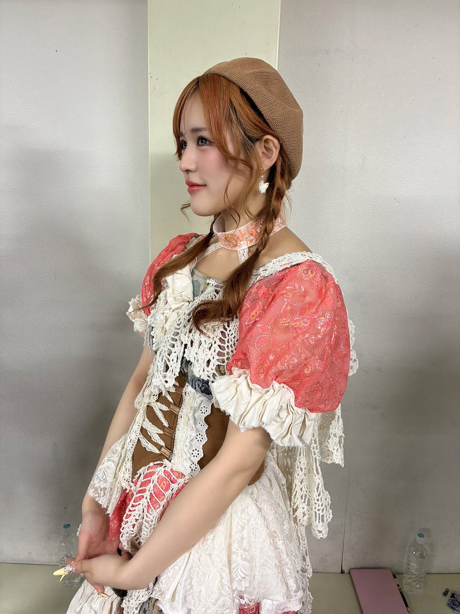 familiar170's tweet photo. 本日の横顔🙂‍↔️(代行)
特典会行けずだったけど、パフォーマンスちょい変えててまた違った感じでよかった！

ただ話せてないのは悔しいので早く話したい気持ち🥺今日もいちばん可愛かったな

 #夏井るな https://t.co/mha8iHvZCl