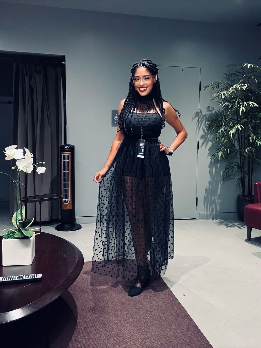 MimiMala1's tweet photo. Live Interviews ✅ Mimi Mala FB
🎬 Behind-the-Scenes Live Showcase ✅
🎤 Hosting Duties ✅ 🔗https://t.co/zWLUignr4o
peaceonthestreetsradio 

What an unforgettable experience!

A heartfelt thank you to Orlando International Fashion Week for believing in me, my vision. https://t.co/sLGzYtUkVX