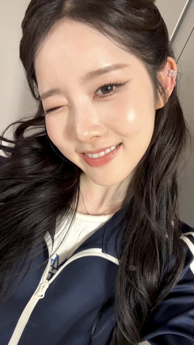 sieunurmyangel's tweet photo. 아웅귀엽게생김 https://t.co/h2jIX6Ebyg