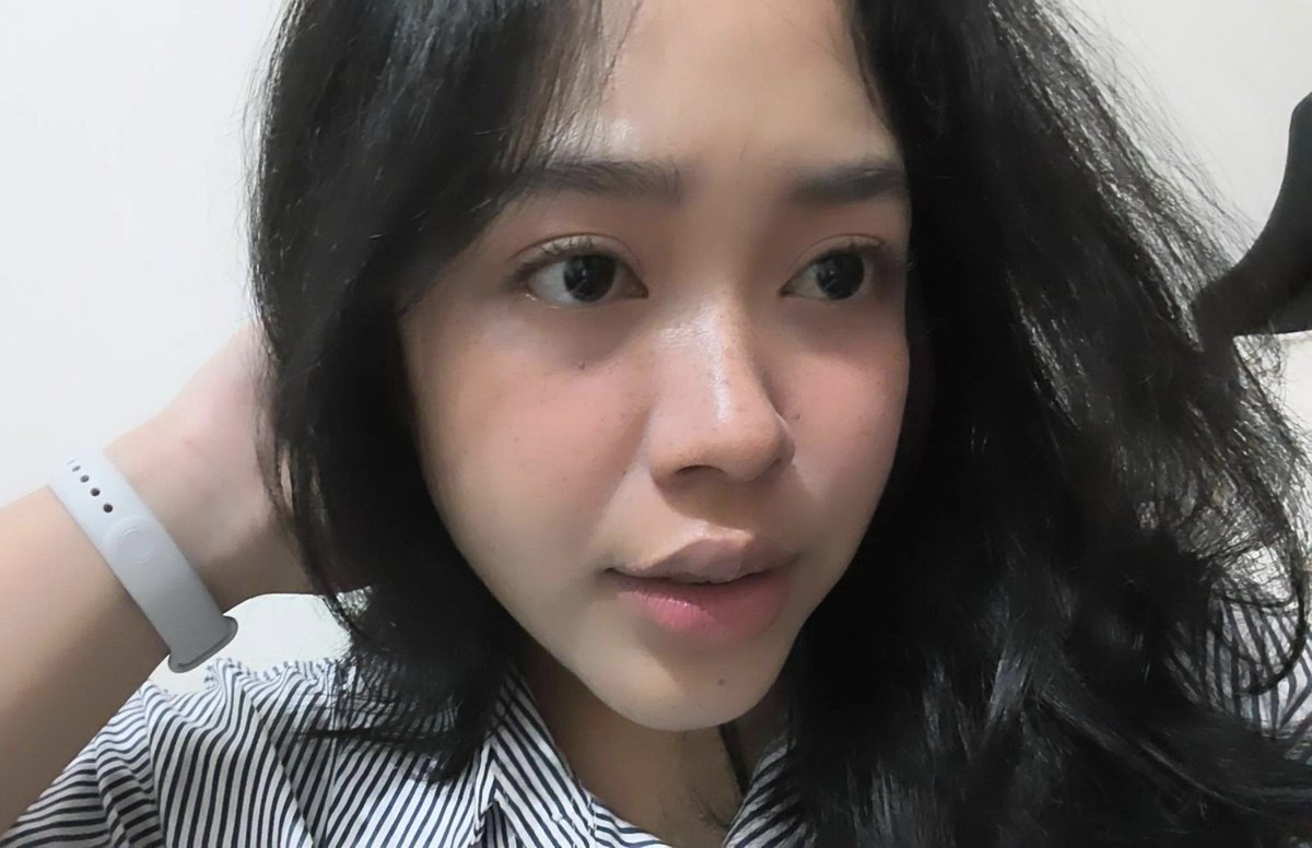 orciit's tweet photo. Marah karena harus hapus make up https://t.co/FJkQK3mHAg