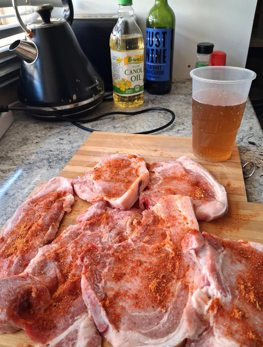 LotisGolf's tweet photo. Sunday's are for.... https://t.co/L8euCziRfH
