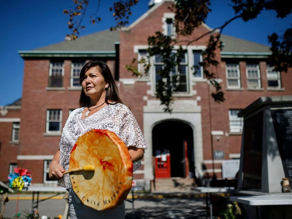 nationalpost's tweet photo. The left's idea of residential school 'denialism' is a conspiracy theory, writes Terry Glavin.

'It is insanity to equate residential schools with the Holocaust' https://t.co/GkIHKcijcn https://t.co/Rk7jQxBYbD