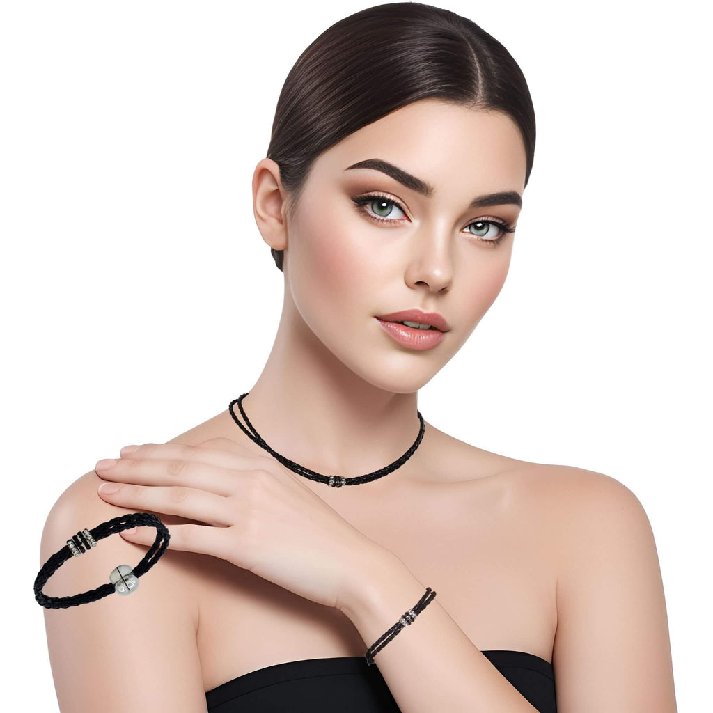 Romyandchic's tweet photo. 👉 Click aquí https://t.co/xvCwYp3L1V
💎 Set de Pulsera y collar de cuero sintético negro  
✨ €55 https://t.co/KyRpmzycQd