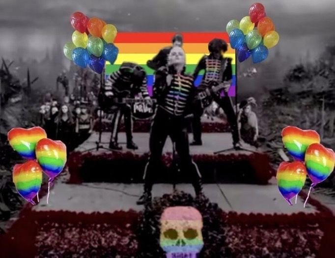 hifrankhero's tweet photo. Lets go emos https://t.co/BtmmnSbaYV