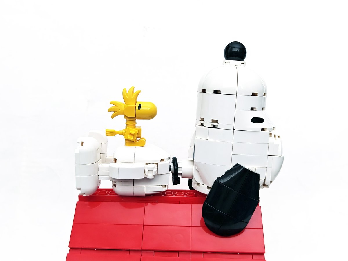 tormentalous's tweet photo. LEGO Ideas Snoopy's Doghouse (21368) Review
A new LEGO Ideas set has released for June which is one of Peanuts' most famous characters, Snoopy's Doghouse (21368).
https://t.co/H1wTZJZRby
#LEGO #LEGONews #RLFM #LEGOIdeas #Peanuts #Snoopy #LEGO21368 #Review https://t.co/TNnQENIJv7